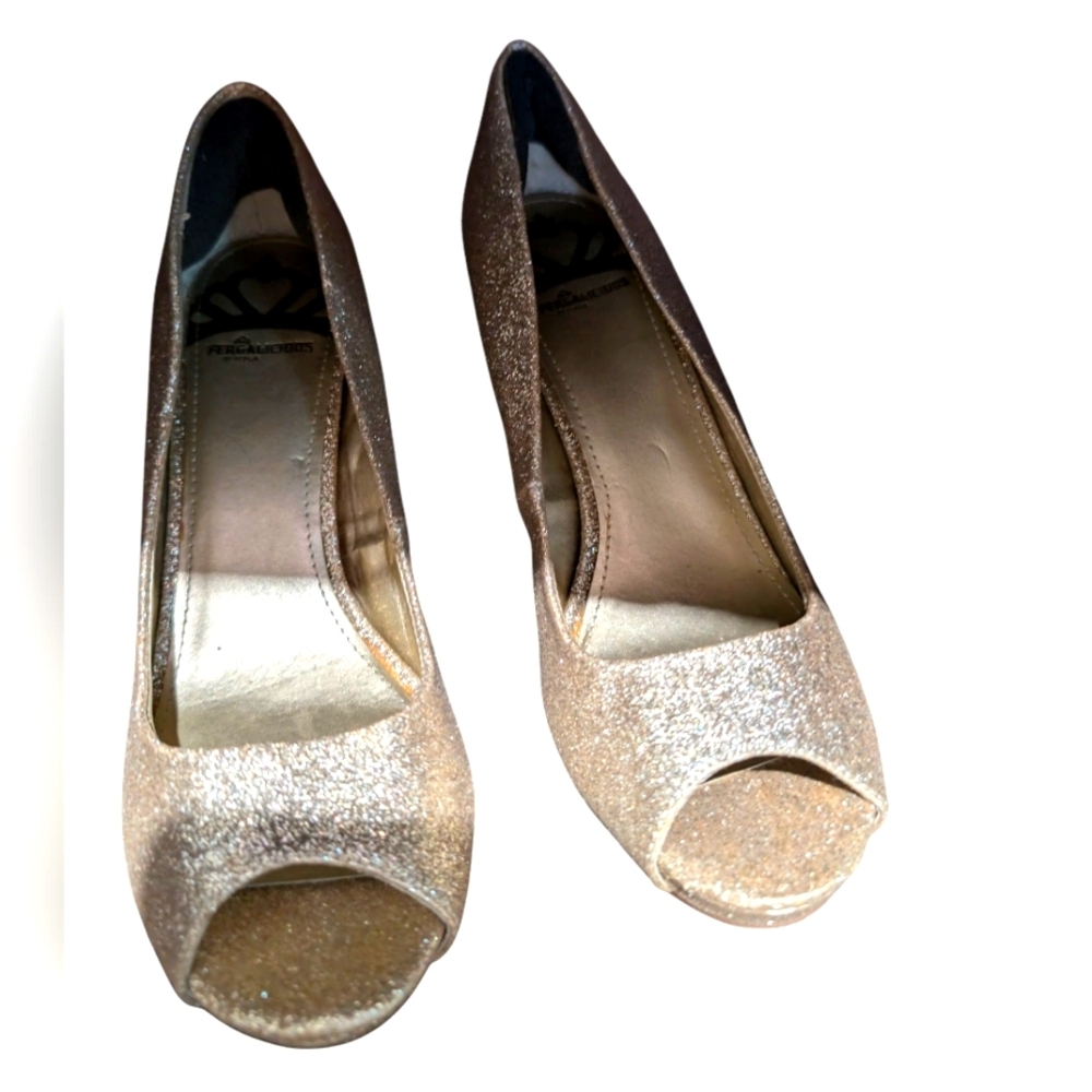 Fergalicious By Fergie Womens Gold Glitter Open Toe Heels